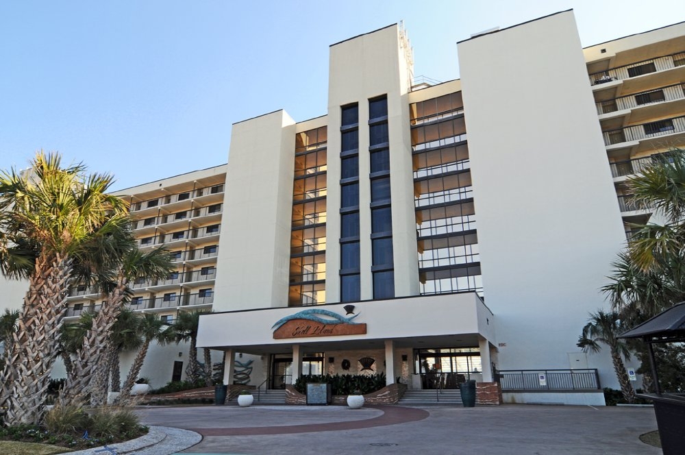 Click to enlarge 2700 N Lumina Ave Wrightsville Beach NC 28480 2700 N Lumina Ave Wrightsville Beach NC 28480