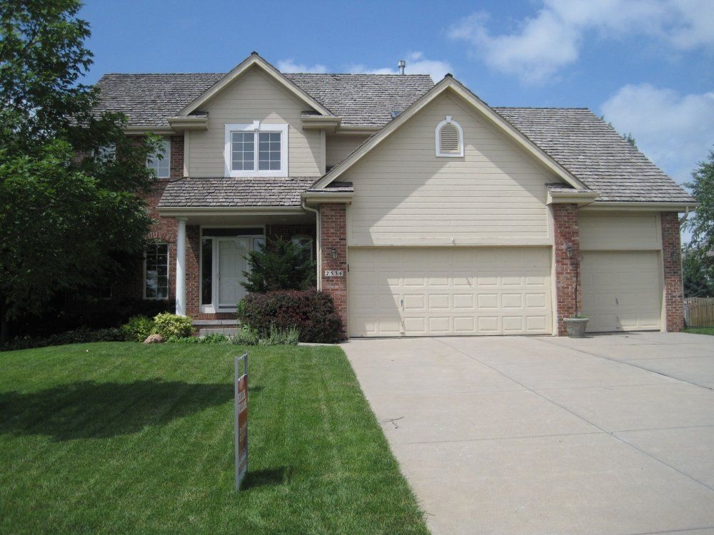 2534 N 160th Ave Omaha NE 68116